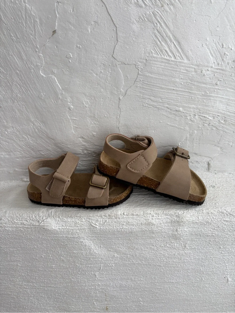 Children’s place toddlers neutral sandals